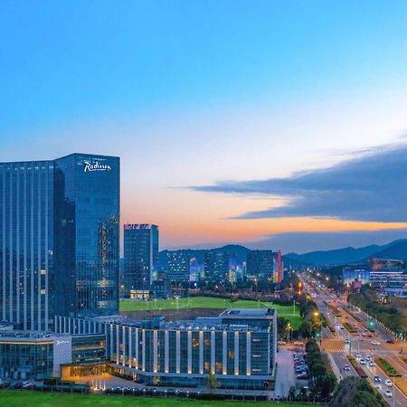Radisson Suzhou Hotel Suzhou  Exterior photo