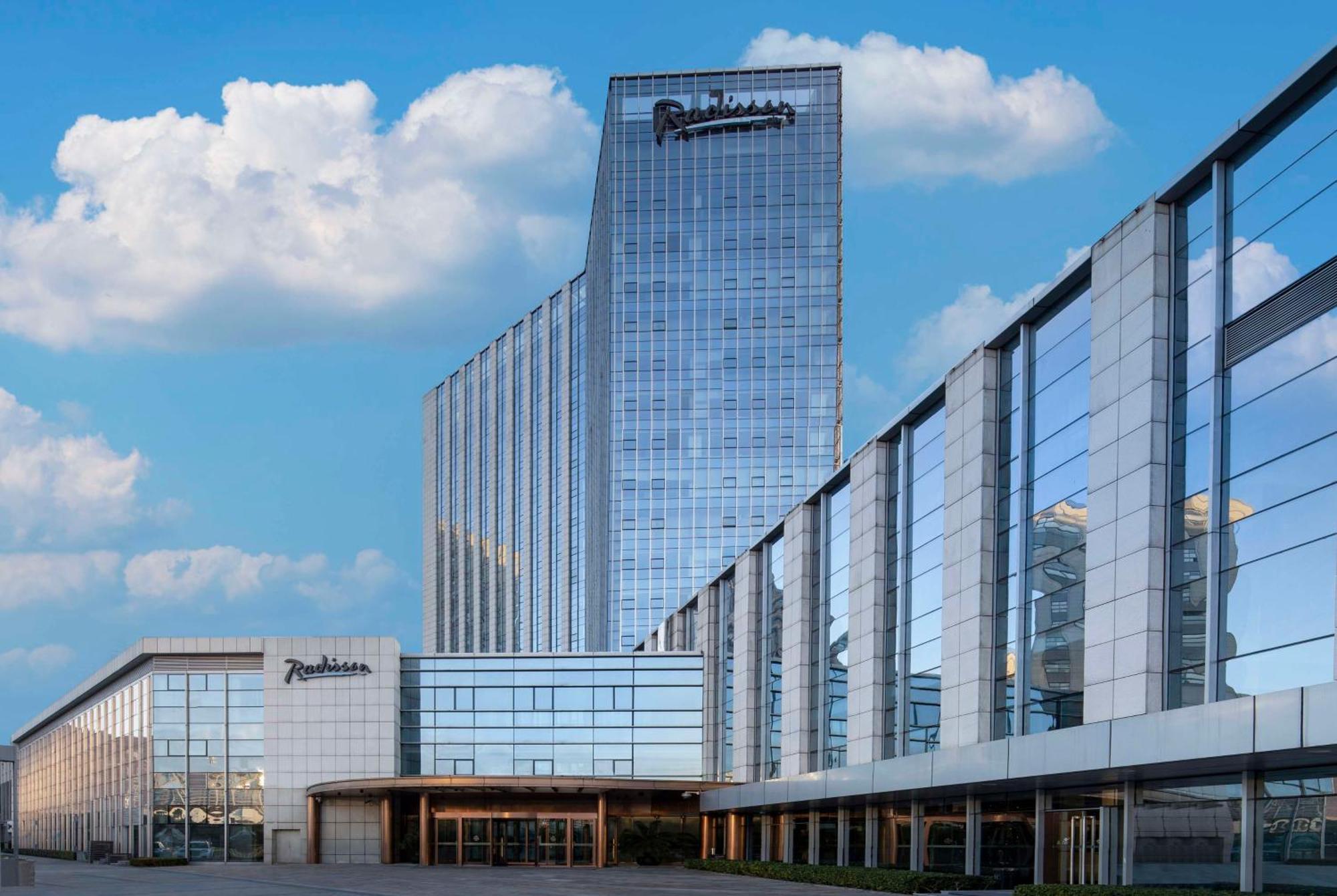 Radisson Suzhou Hotel Suzhou  Exterior photo